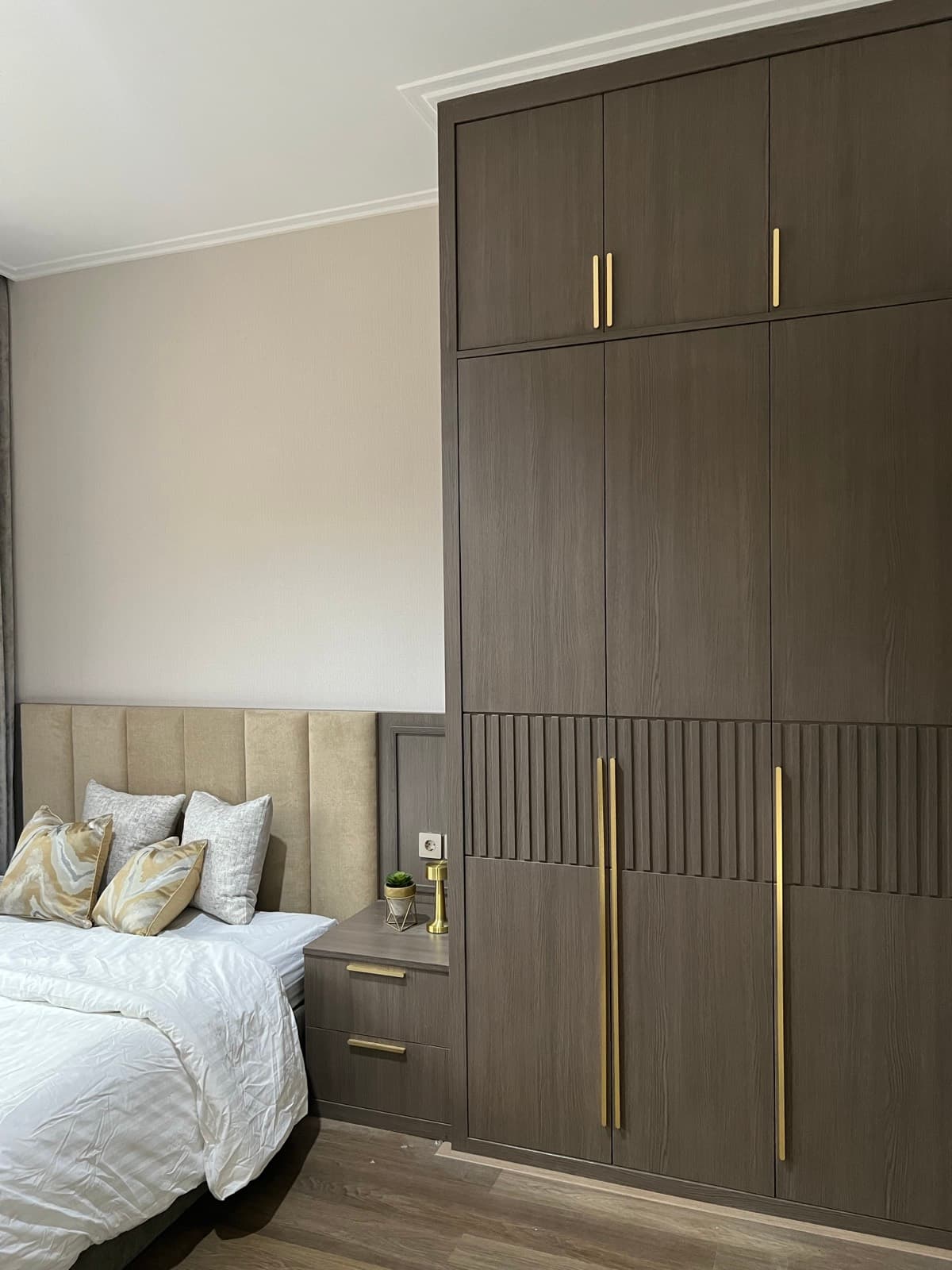 Springwood interior photograph 2